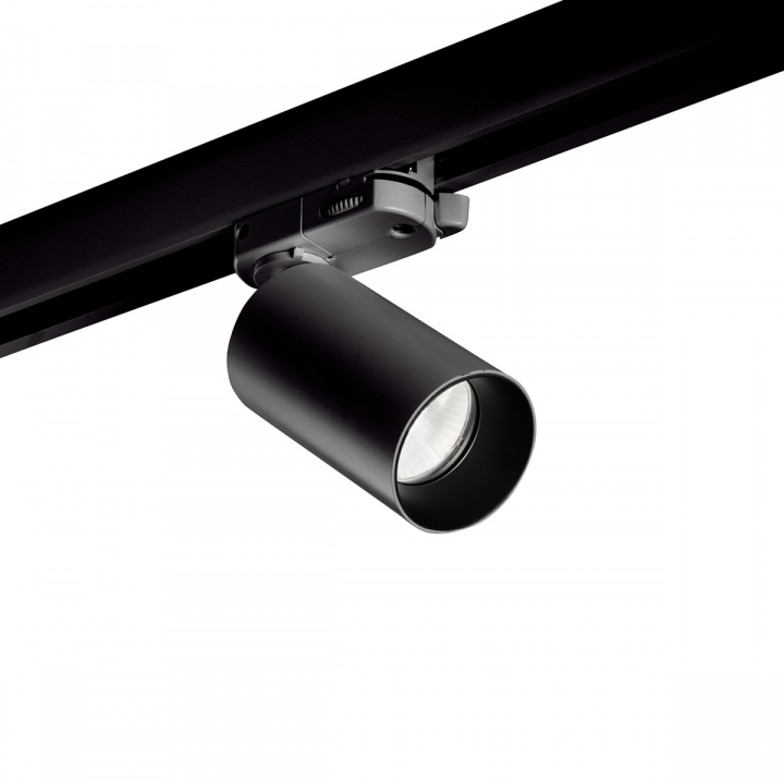 Atom spot 7,5W 33gr 2700K svart i gruppen Produkter / Skensystem / 3-fas Global hos Homelight AB (35627460MS)